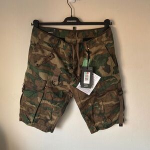 DSQUARED2 Men's Green and Brown Cargo Shorts